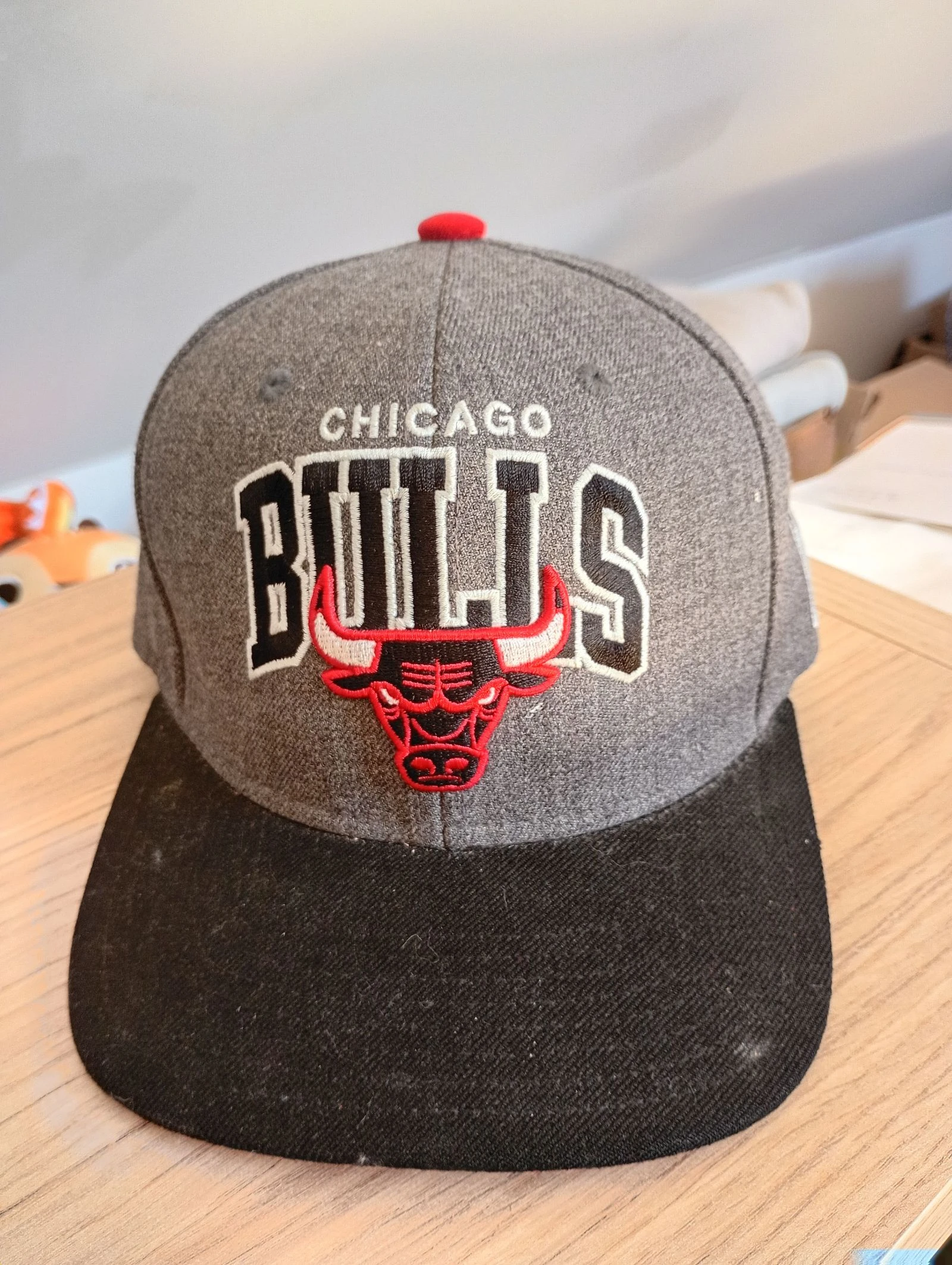 Casquette NBA vintage Chicago Bulls officiel réglable grise et noir 